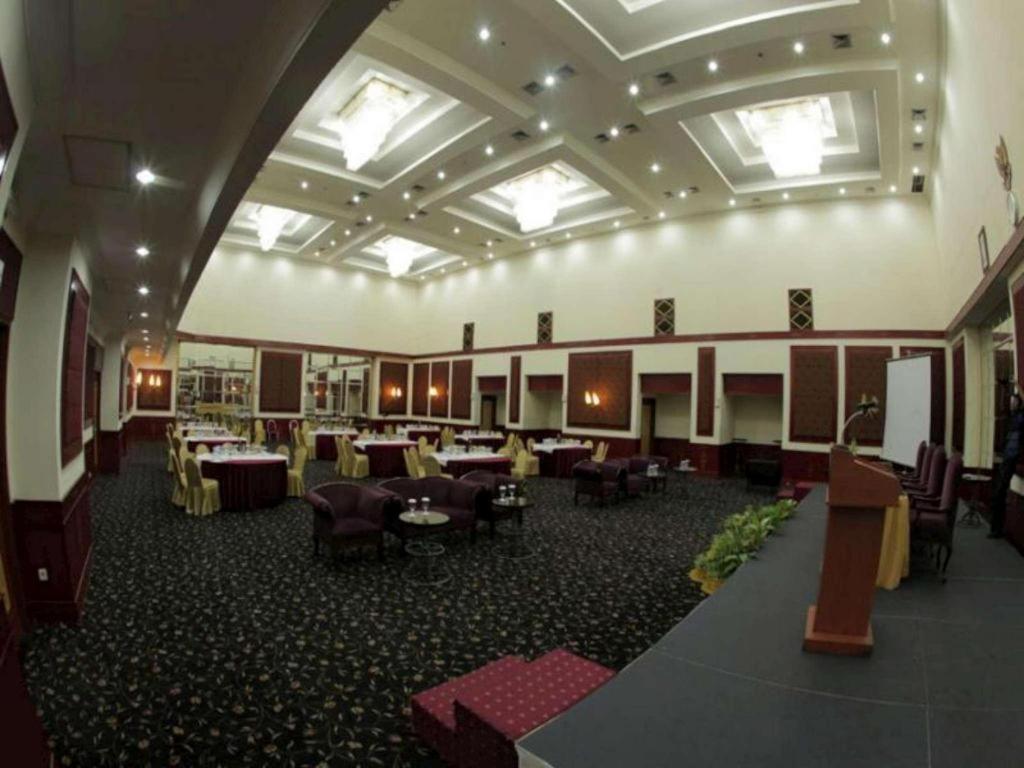 Oasis Amir Hotel Jakarta Extérieur photo